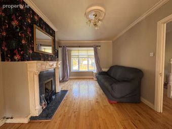 71 Burnell Park Lawn, Dublin 15, Carpenterstown, Dublin 15 - Image 2