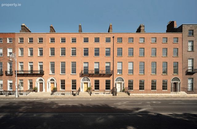 Ella House - 43 Merrion Square East, Dublin 2 - Click to view photos