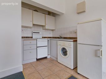 Apt 3, 1 Bayview, Pembroke Street, Dublin 4, Dublin 4 - Image 5