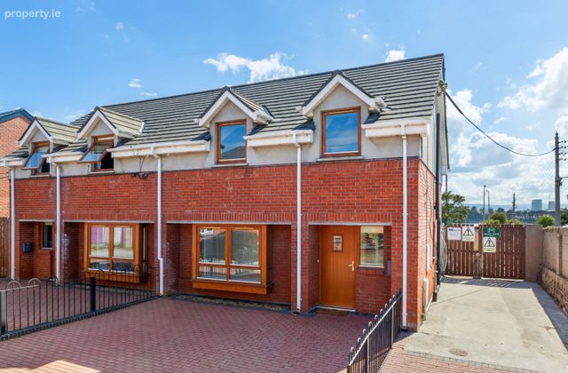 77a The Mews, Seaview Avenue North, Clontarf, Dublin 3 - Click to view photos