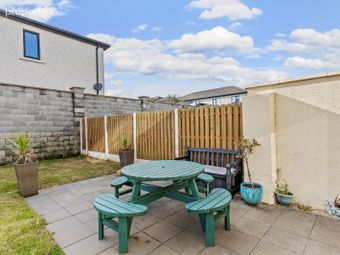 18 Manor View, Roxborough Manor, Mulgannon, Co. Wexford - Image 3