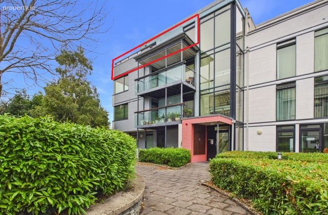 10c The Ash, Avenue Apartments, Countess Rd., Killarney, Co Kerry, Killarney, Co. Kerry - Click to view photos