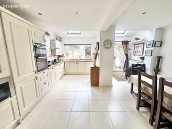 48 Auburn Drive, Castleknock, Dublin 15 - Image 3