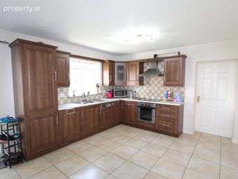 47 Coil Darach, Castleblayney, Co. Monaghan - Image 3