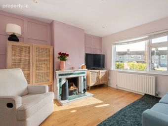 9 Rosemount Estate, Dundrum, Dundrum, Dublin 14 - Image 2