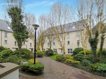 9 Dun Aengus, Dock Street, Galway City Centre, Co. Galway