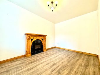 16 Bachelors Walk, Dundalk, Dundalk, Co. Louth - Image 4