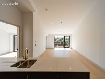 Apt 58, 143 Merrion Road- 2 Bedroom Penthouse, Dublin 4 - Image 5