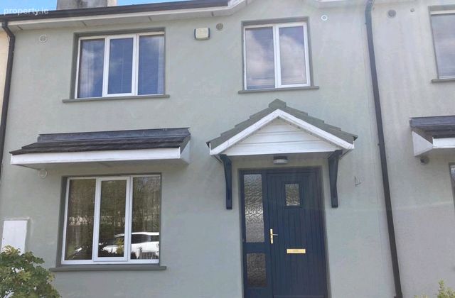Church Hills, Coosan, Athlone, Co. Westmeath - Click to view photos