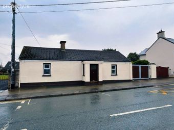 Main Street, Rathcoole, Co. Dublin