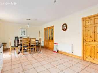 9 The Manor, Monasteroris, Edenderry, Co. Offaly - Image 4