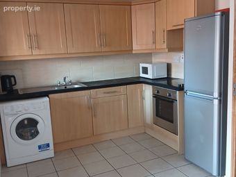 65 Seana Mhuilleann, North Ring Road, Blackpool, Co. Cork - Image 4
