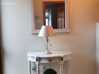 19a Green Acre Ct, Firhouse Rd. Templeogue, Knocklyon, Dublin 16 - Image 4