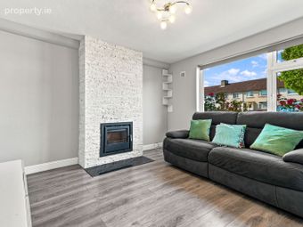 23 La Touche Drive, Bluebell, Dublin 12 - Image 3