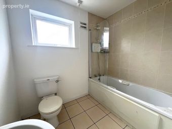 3 Shannonside, Ballyleague, Lanesborough, Co. Roscommon - Image 5