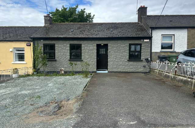 9 Laburnum Square, Drogheda, Drogheda, Co. Louth - Click to view photos