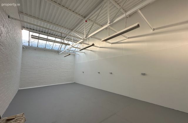Chapelizod Industrial Estate, Chapelizod Road, Dublin 20, Chapelizod, Dublin 20 - Click to view photos