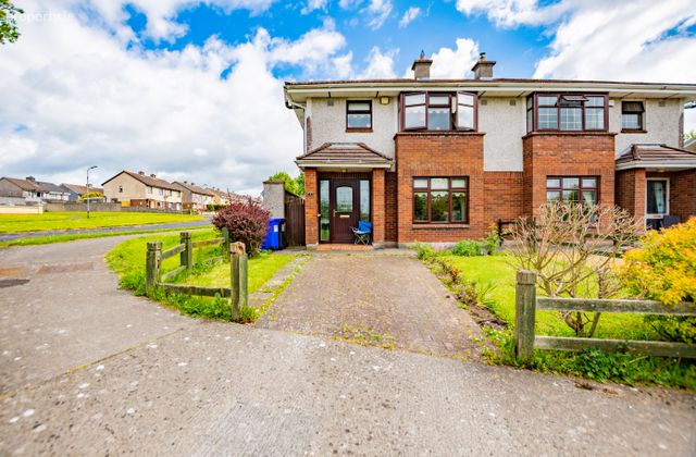 8 Grange Park, Mullingar, Co. Westmeath, Mullingar, Co. Westmeath - Click to view photos