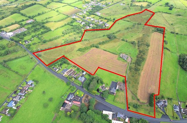 Carrick Hill, Breaffy, Castlebar, Co. Mayo - Click to view photos