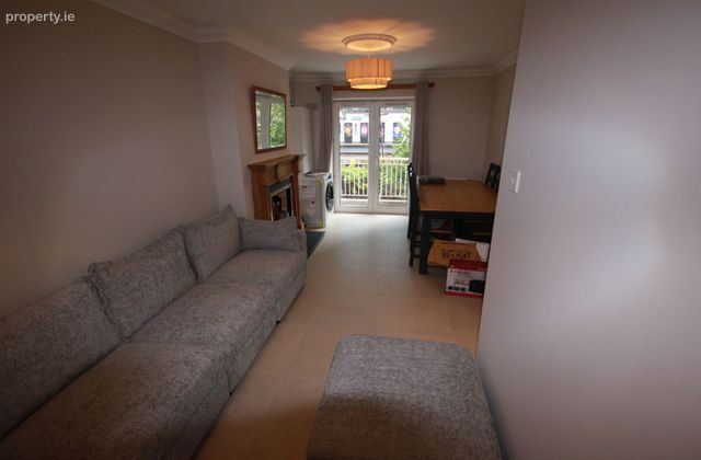 Apartment The Lansdowne Block, Pembroke Square, Grand Canal Dock, Dublin 4 - Click to view photos