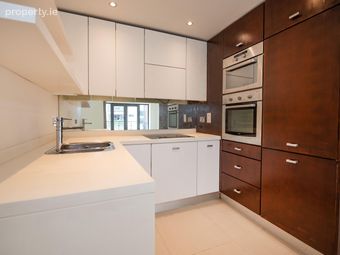 Apartment 43 Beacon Building, Royal Canal Park, Ashtown, Co. Dublin, Ashtown, Dublin 15 - Image 4