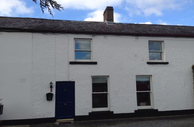 5 Mount Joseph, Lucan, Co. Dublin - Click to view photos