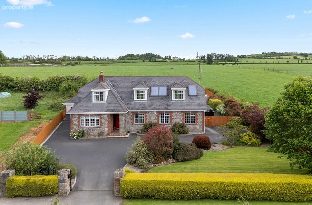 Emerson Lodge, Harlinstown, Slane, Co. Meath - Click to view photos