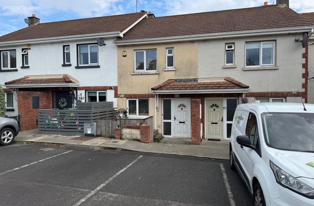 28 The Oaks, Keatingstown, Co. Wicklow, Wicklow Town, Co. Wicklow - Click to view photos