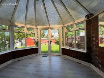 2 Lennonstown Manor, Dundalk, Co. Louth - Image 5