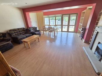 17 Curraheen, Saint Nessan's Road, Dooradoyle, Co. Limerick - Image 4