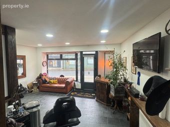 Black Pearl Tattoo Studio, Main Street, Castlerea, Co. Roscommon - Image 4
