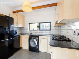 8 Castle Mews, Castle Street, Dalkey, Co. Dublin, Dalkey, Co. Dublin - Image 4