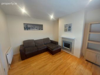 15 An M&oacute;in&eacute;ar, C&uacute;l &Aacute;rd, Carrigtwohill, Co. Cork - Image 2