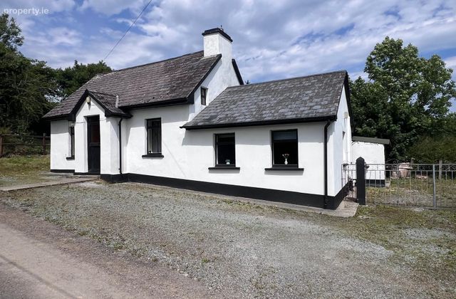 Doon, Kiskeam, Knocknagree, Co. Cork - Click to view photos