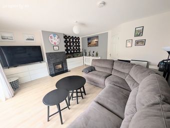 72 The Avenue, Drummin Village, Nenagh, Co Tipperary, Nenagh, Co. Tipperary - Image 3