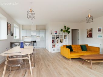24 Larkfield Hall, Clay Farm, Leopardstown, Dublin 18, Leopardstown, Dublin 18 - Image 4