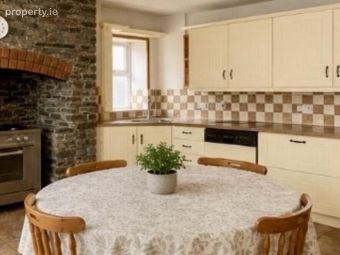 Flat 1, Corner House, Barrack Street, Athea, Limer, Athea, Co. Limerick