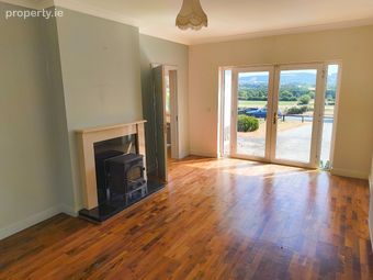 5 Glenview, Gorey Road, Carnew, Carnew, Co. Wicklow - Image 3