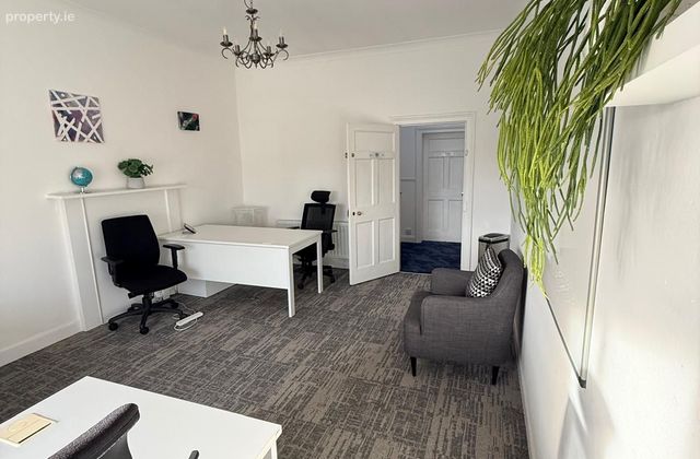 Fitzwilliam Street Upper, Dublin 2 - Click to view photos