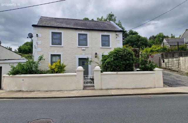 Kevin Street, Tinahely, Co. Wicklow - Click to view photos
