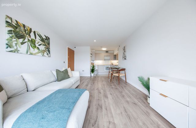 Apartment 46, Canon Hall, IFSC, Dublin 1 - Click to view photos