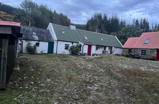 The Hollow, Kelshabeg, Kiltegan, Talbotstown, Co. Wicklow - Click to view photos