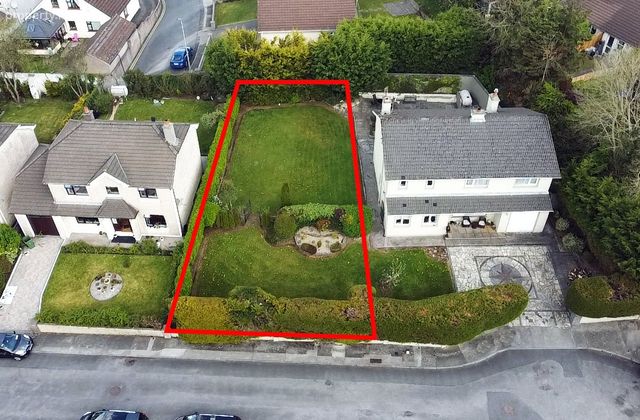 27 Garryduff Drive, Pound Road, Castlebar, Castlebar, Co. Mayo - Click to view photos
