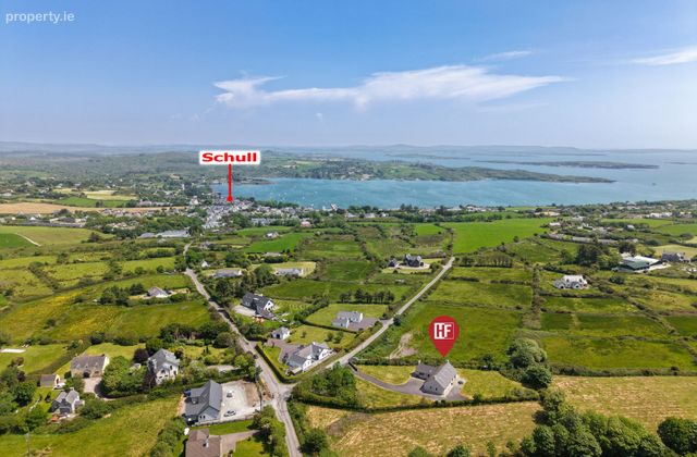 Na Citre Radharc, Corthna, Schull, Co. Cork - Click to view photos