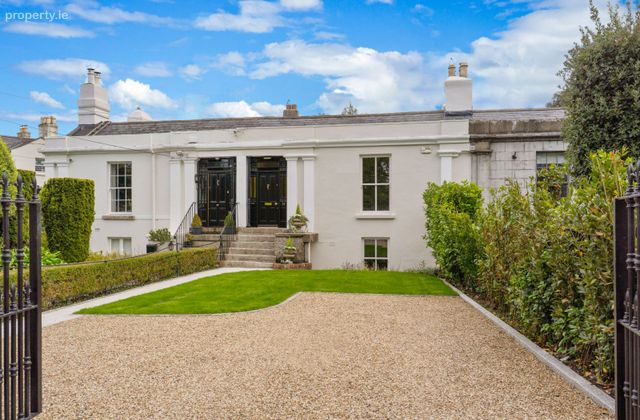 23 Newgrove Avenue, Sandymount, Dublin 4 - Click to view photos