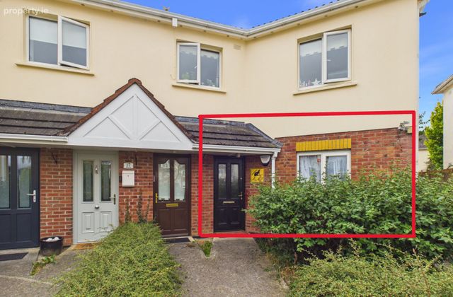18 Ashton Green, Ashton Broc, Swords, Co. Dublin - Click to view photos