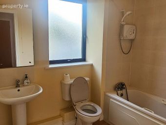 Blackthorn Hill Drive, Rathcoole, Co. Dublin, Rathcoole, Co. Dublin - Image 4