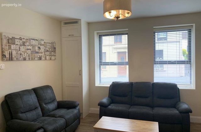Lough Road, Cork City Suburbs, Co. Cork - Click to view photos