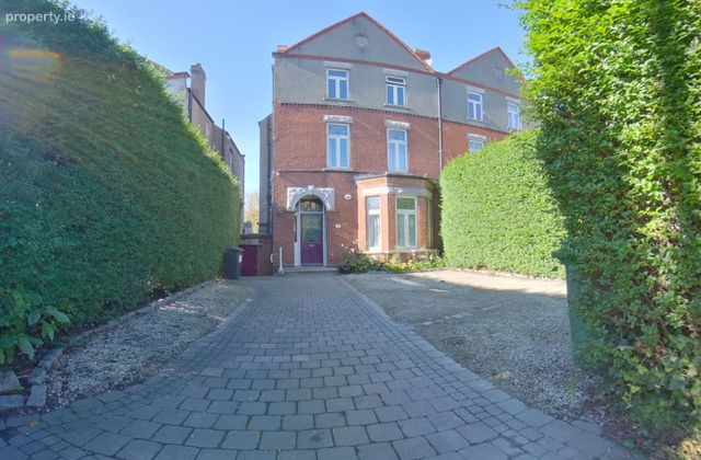 Apt 6, Anglesea Road, Ballsbridge, Dublin 4 - Click to view photos