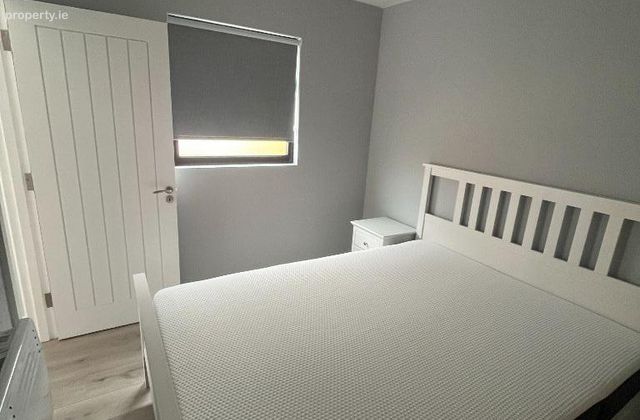 Haynestown, Dundalk, Co. Louth - Click to view photos